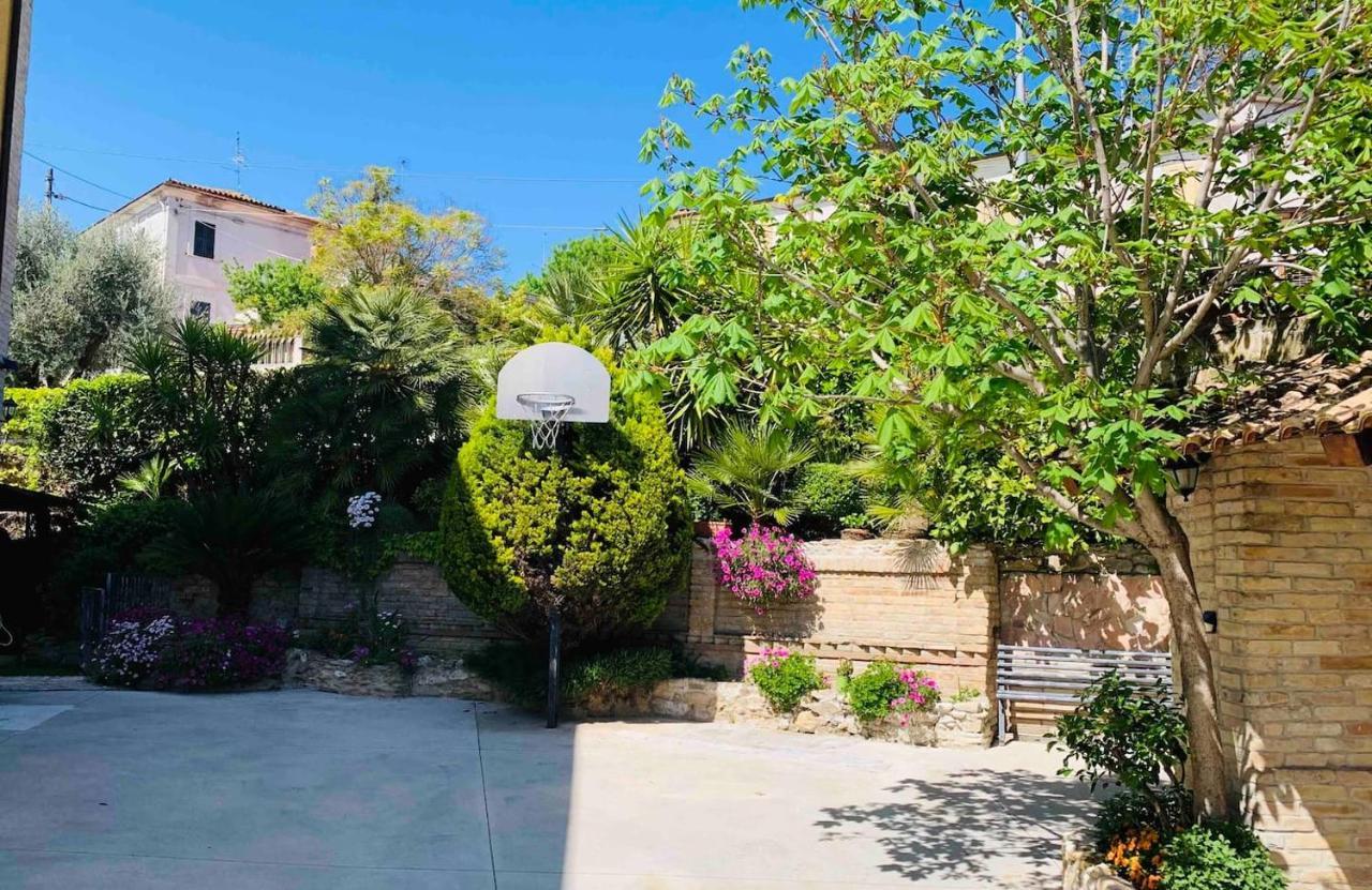 Flowery House Miglianico Экстерьер фото
